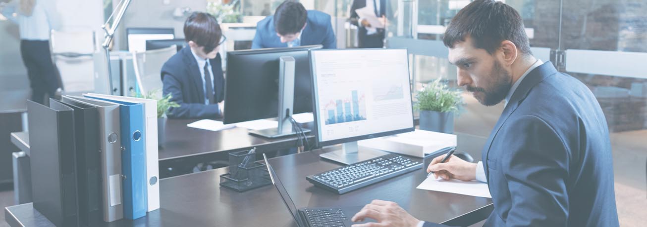 Arbeitsmarkt bleibt weiterhin stabil Arbeitsmarkt bleibt weiterhin stabil