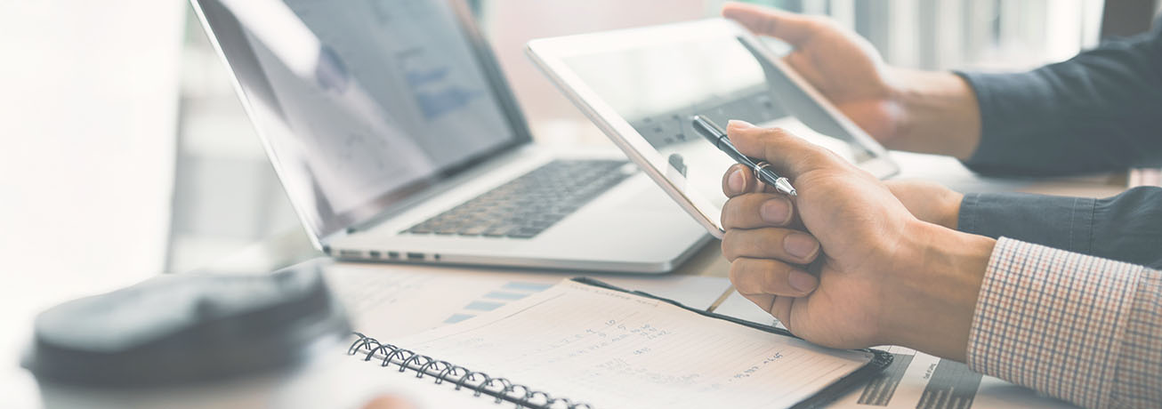 Finanzfachkr&auml;fte: Verst&auml;rkte Suche nach Analysten
